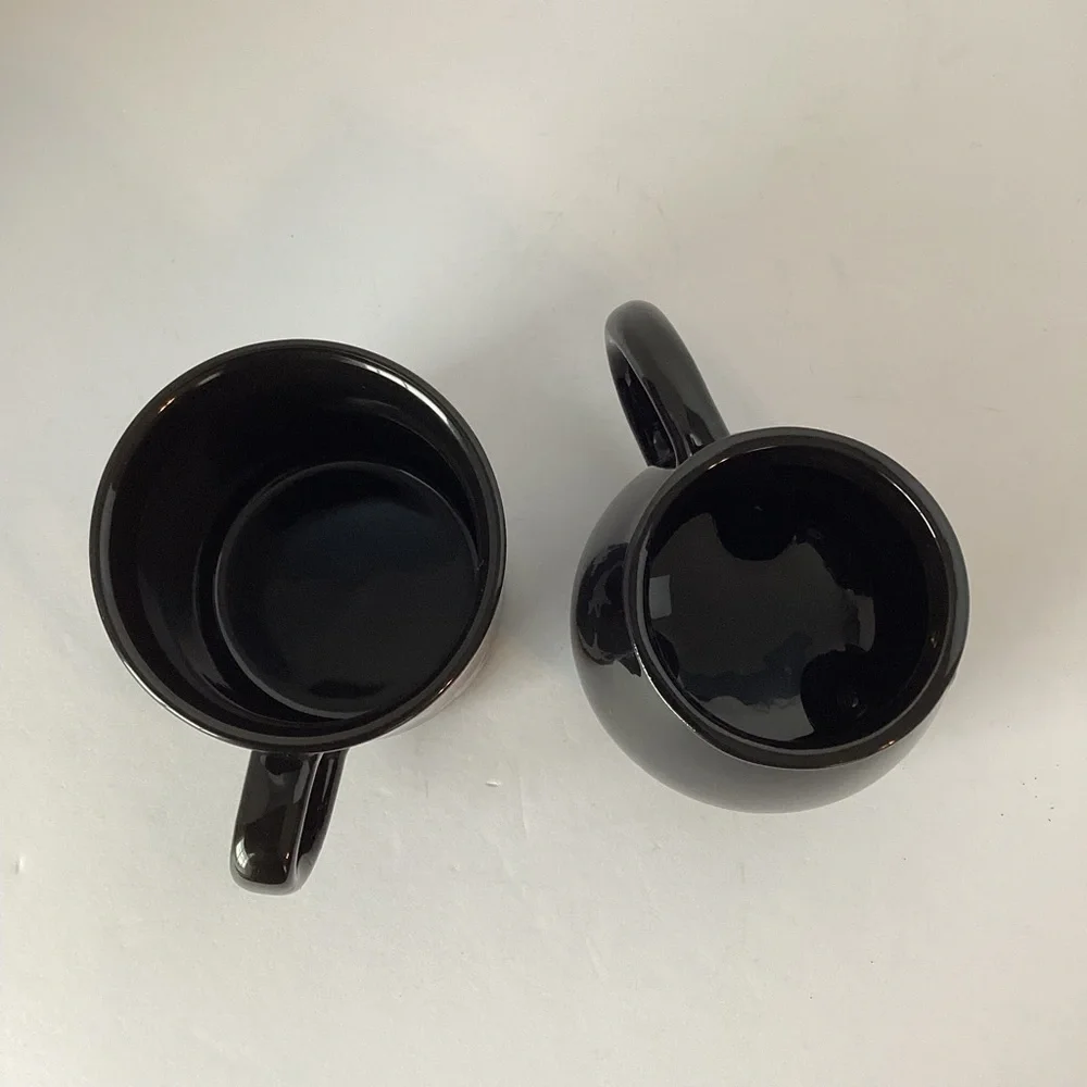 HALLOWEEN: lot of 2 coffee mugs